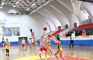 Aydın’da U16 Kızlar Basketbol Bölge Şampiyonası...