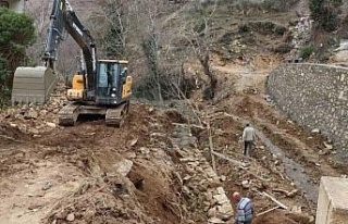 Başkan Özcan, Kahvederesi’ndeki çalışmaları...