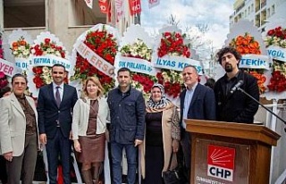 CHP’li Zenginoğlu’ndan miting gibi aday adaylık...