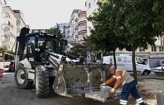 Kuşadası Cumhuriyet Mahallesi’nde yol çalışması...