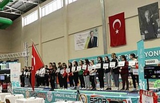 Okullar Arası Genç Kızlar Türkiye Halter Şampiyonası...