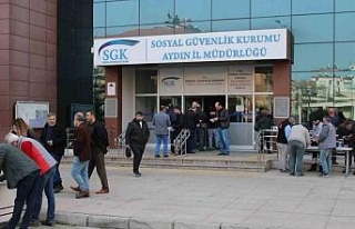 SGK’da erken saatlerde emeklilik kuyruğu