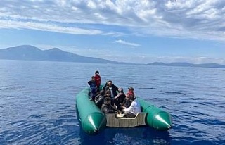 Aydın açıklarında 13 düzensiz göçmen kurtarıldı
