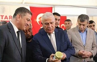 Başkan Atay, Aydın Tarım Fuarı’nda belediyenin...