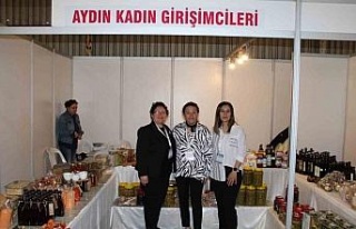 Girişimci kadınlar tarım fuarının ilgi odağı...