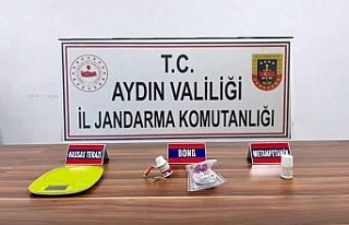 Jandarma ekipleri uyuşturucuya geçit vermedi