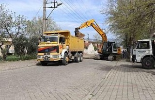 Nazilli’de yol sorununa neşteri Başkan Özcan...