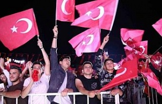 Aydın’da gençler, 19 Mayıs’ı coşkuyla kutladı