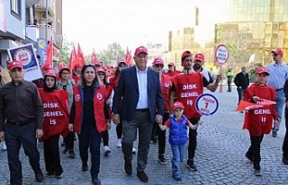 Efeler Belediyesi işçileri, 1 Mayıs yürüyüşüne...