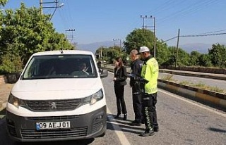 Kaymakam Demirtaş araç sürücülerini uyardı