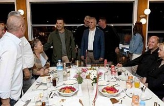 Kuşadası Belediyesi emekli olan çalışanlarını...