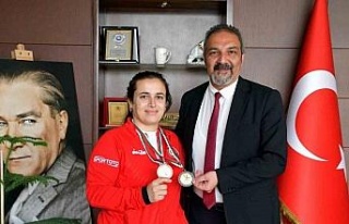 Milli Sporcusu Yadigar, Söke’ye gurur yaşattı