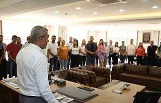 Başkan Kaplan, bayramlaşma töreninde personeli...