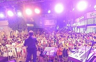 Aydın Büyükşehir Belediyesi yaz konserlerine devam...
