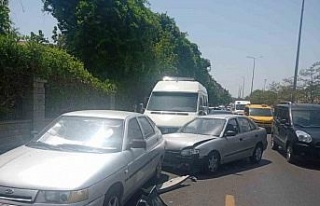 Aydın’da zincirleme trafik kazası: 3 yaralı