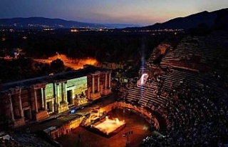 Aydın’daki 2 bin yıllık amfi tiyatro yeniden...