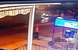 Didim’de kafeye dalan otomobilin kaza anına ait...