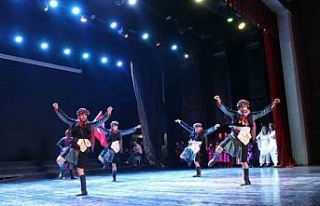 Gürcistan’daki festivale Nazilli Halk Dansları...