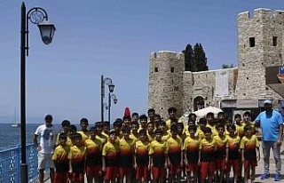 Kuşadası Belediyesi Nusaybinli çocuklara unutulmaz...