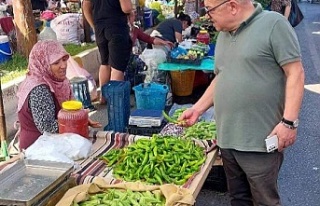 Başkan Saatçı'dan Pazar esnafını ziyaret