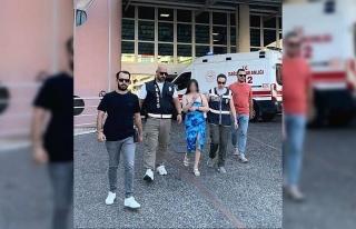 Hırsızlık suçlarından aranan genç kadın polisten...