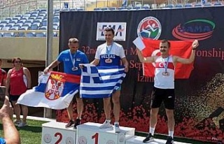 Aydınlı atlet, Balkan Şampiyonası’ndan madalyalarla...