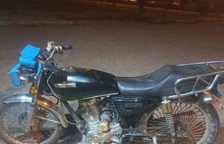 Jandarma peşini bırakmadı, çalınan motosikleti...