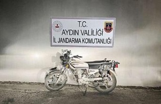 Çaldıkları motosiklet ile yakalandılar