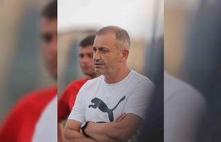 Efeler 09 SFK Teknik Direktörü Kanber: "Önemli...