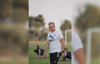 Efeler 09 SFK Teknik Direktörü Kanber: “Taraftarlarımız...