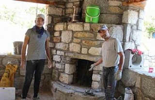 Ege’de taş ustaları kıymete bindi