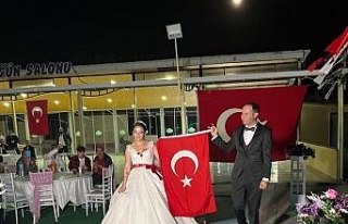 Kuşadası Davutlar’da 100. yıl düğünü