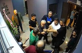 Alkollü mekanda çıkan kavgada polis ve gazeteci...