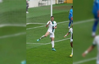 Başarılı futbolcu 6 ay sonra sahalara geri döndü