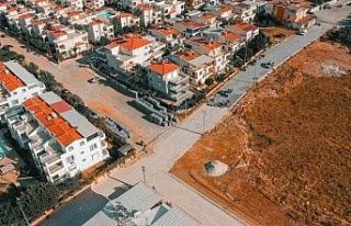 Didim’de yol çalışmaları devam ediyor