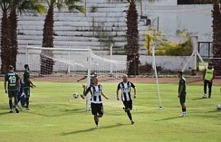 Kuşadasıspor Teknik Direktörü Çardak: "Her...