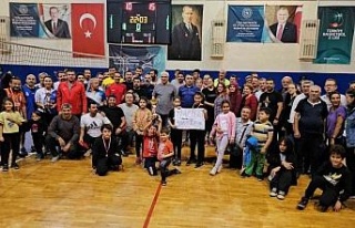 Nazilli’de öğretmenlerin 100. yıl şampiyonu...