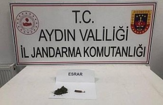 Üzerinde uyuşturucu ile yakalandılar: 5 gözaltı