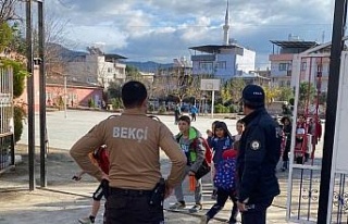 Çine’de okul önleri polisle güvenli