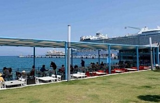 Kuşadası tesisleri her mevsim ilgi görüyor