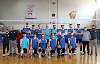Nazilli Belediyspor Voleybol Takımı final maçlarına...