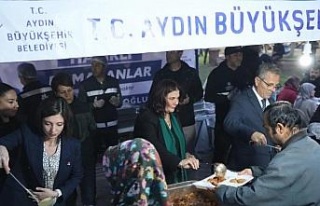 Başkan Çerçioğlu Nazilli’de iftarda vatandaşlarla...