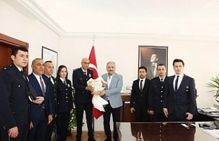 Kaymakam Akça polisleri ağırladı