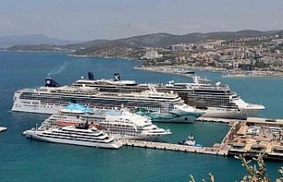 Kuşadası’nda kruvaziyer bereketi yaşanıyor