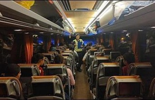 Öğrencilere emniyet kemeri uyarısı