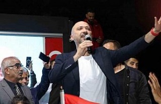 Söke’de Arıkan galibiyetini kutladı