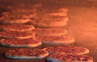 Yenipazar’daki pide ustalarından biri mektepli...