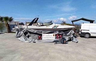 Yunanistan’a geçmeye çalışan 19 düzensiz göçmen...