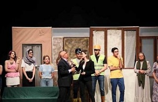 Aydın’da ’Bardakçı Baba’ tiyatroseverleri...
