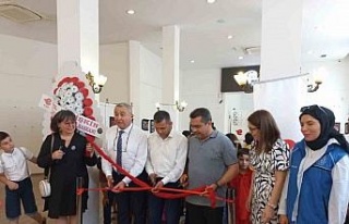 Minik sanatçılardan ‘ıslak keçe’ sergisi